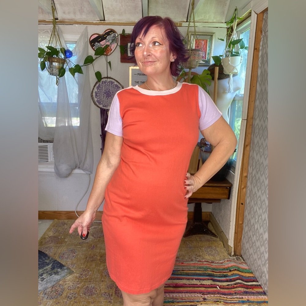 Pando Grove Orange Lavender Colorblock Lightweight Tee Shirt Dress Size medium